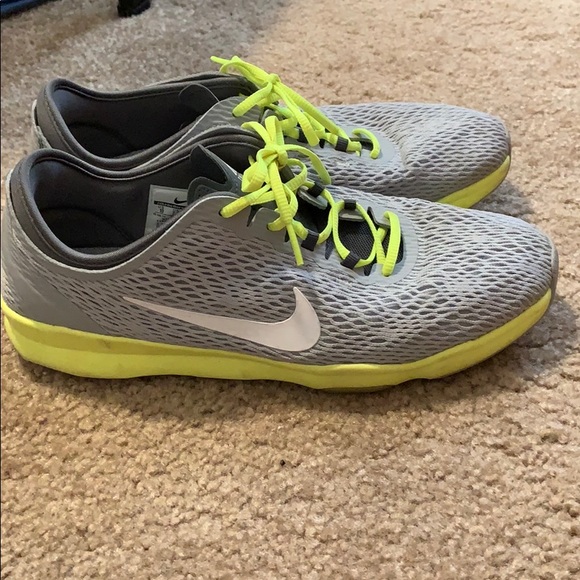 Nike Zoom Fit Tennis Shoes - Picture 4 of 6